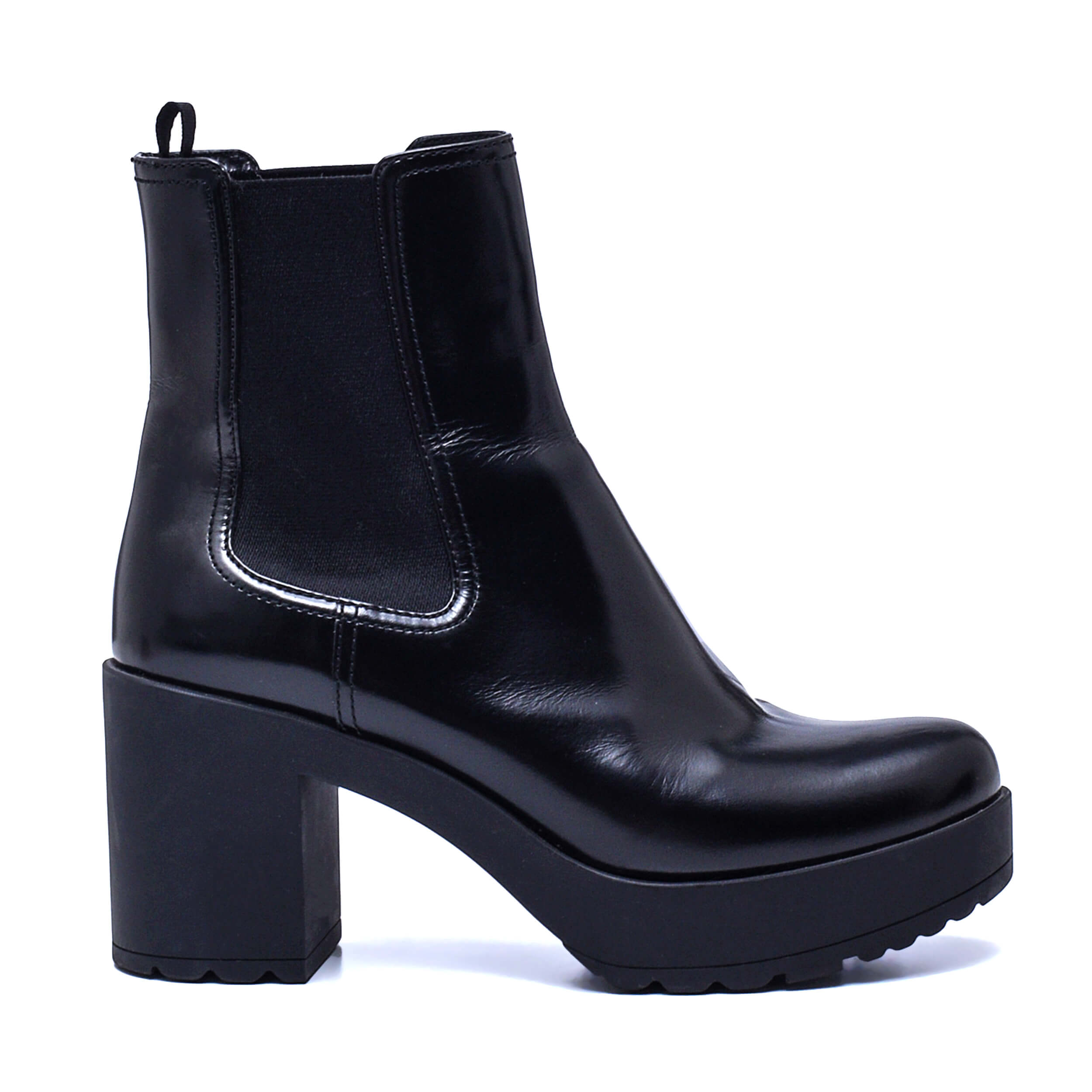 Prada - Black Leather Ankle Boots / 38,5